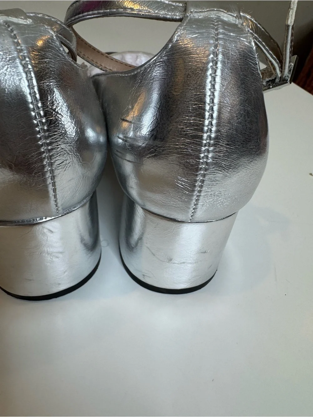 Steve Madden Eli Women's Silver and Black Courts size 8.5
